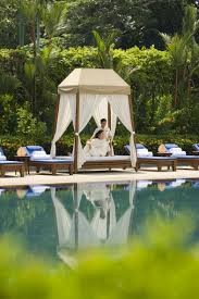 The Sukhothai Hotel Swimming Pool And Massage Http Www Boutiquebangkok Com Bangkok The Sukhothai Bangkok Outdoor Comfort Hotel Swimming Pool Bangkok Hotel