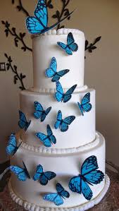 Paso A Paso Para Decorar Una Tarta Con Mariposas Precortadas En Papel De Arroz Torte Blu Torte Di Compleanno Idee Torta