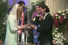 It appears shia labeouf is a married man! Youtube Screenshot Of Actors Shia Labeouf And Mia Goth Wedding Monday At Viva Las Vegas Chapel Youtube Tmz Las Vegas Review Journal