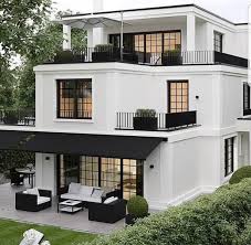 Hudsonandbleecker Travelkits Travel Destination Holiday Vacation 2019 Fashion Photogra Modern House Facades Duplex House Design House Designs Exterior