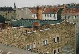 Nachtraglich Eingebaute Fenster In Einer Brandwand Foto Sebastien Bretagne Prenzlauer Berg Berg Bildergalerie