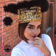 Hashtag Birrete En Instagram Fotos Y Videos Graduation Cap Designs Graduation Cap Creative Money Gifts
