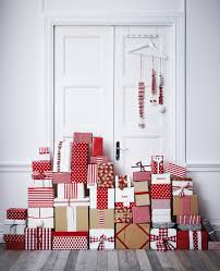 6 Ikea White Red Scandinavian Christmas Navidad Decoracion Nordica Rojo Ideas Low Cost Macarena Gea Jpg Ikea Navidad Papel De Regalo Navidad Decoracion De Unas