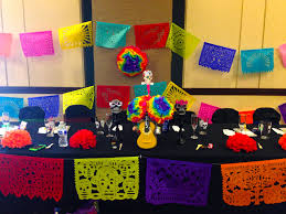 Main Table Decorations For Dia De Los Muertos Inspired Quinceanera Crafts Dia De Los Muertos Table Decorations