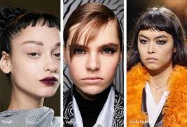 A few choppy layers will actually perk up your curls and keep them from falling flat. Fall Winter 2020 2021 Hair Trends Hairstyle Trends Hair Ideas