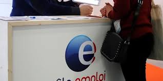 Les actualisations pole emploi s'éspace sur des moitiés de mois, je trouve ça un peu idiot, je sens que ça va être compliqué tout ça. Emploi Et Chomage Les Ecarts De Mesure S Amplifient