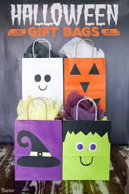 Diy Halloween Bags For Gifts And Treats Darice Halloween Bags Halloween Bags Diy Halloween Kids