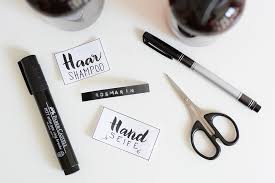 Lettering Diy Badezimmer Etiketten We Love Handmade Lettering Etiketten Stift