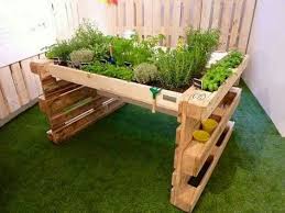 Hochbeet Aus Europaletten Hochbeet Selber Bauen Aus Paletten Inspirationen Ratgeber Tipps Zum Bau Europaletten Garten Hochbeet Hochbeet Aus Paletten