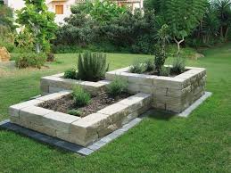 Beete Mit Steinen Garten Garten Landschaftsbau Garten Hochbeet