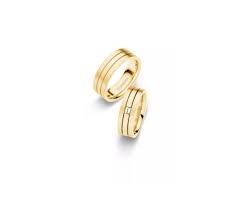 Voir plus d'idées sur le thème bague, bague mariage, bague fiancaille. Alliance Mariage Notre Selection En Or A Petit Prix En Diamants