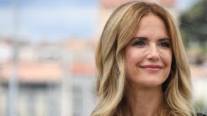 ^ kelly preston, actor and wife of john travolta, dies of breast cancer at 57. Kelly Preston Dies At 57 John Travolta Mourns My Beautiful Wife