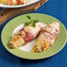 Chicoree Uberbacken Mit Schinken Und Mozzarella Rezept Chicoree Uberbacken Gratin Rezept Gesunde Gemusesuppen