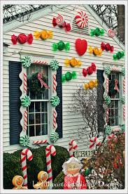Candy Cottage So Cool Outdoor Christmas Decorations Candy Christmas Decorations Christmas Yard Decorations