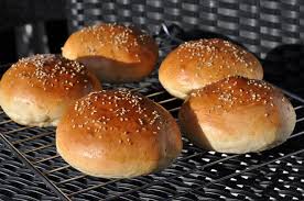 Die Perfekten Hamburgerbrotchen Brioche Burger Buns Bbqpit De Hamburger Brotchen Hamburgerbrotchen Rezepte