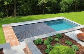 Entspannungsform Schneller Unkomplizierter Poolbau Mit Gfk Pools Von Leisure Pools Kleine Hinterhof Pools Schwimmbader Hinterhof Poolbau