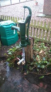 Handpumpe Mit Anschluss Fur Elektrische Pumpe Werkstadt Brunnen Garten Ideen