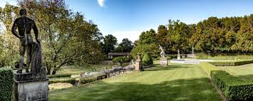 Jardins du château de sauvan. Informations Generales Jardins D Albertas
