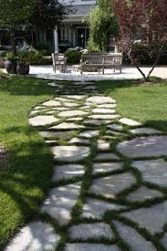 Der Gartenweg 50 Gartenwege Welche Sie Durch Den Aussenbereich Fuhren Gartenweg Garten Garten Landschaftsbau