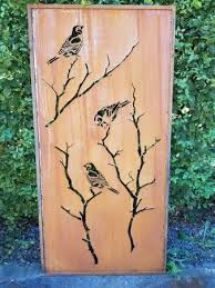 Edelrost Sichtschutzwand Spatz Kopf Gedreht Angels Garden Dekoshop In 2021 Gartenengel Sichtschutzwande Edelrost