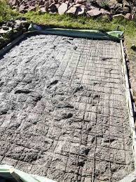 So Konkretisieren Sie Eine Grundplatte Fur Ihr Gartenhaus Ein Ultimativer Leitfaden Terrace Garden Garden Shed Garden Floor