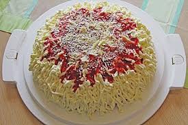 Spaghetti Torte Von Mery Chefkoch Rezept Spaghetti Torte Spaghetti Torte Rezepte Spaghettikuchen