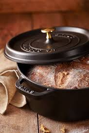 Saftiges Walnuss Brot Aus Der Cocotte Brot Ganz Einfach Selber Backen Ohne Backautomat In Der Gusseisernen Cocotte Brot Selber Backen Brot Backen Brot Rezept