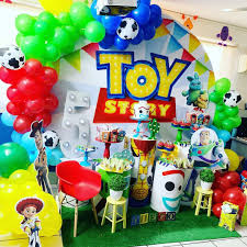 How To Decorate A Toy Story 4 Party Eventofy Magazine Communaute Evenements Celebrati Toy Story Party Decorations Toy Story Invitations Toy Story Party