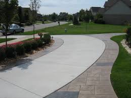 Homeridian Com Homeridian Resources And Information Stamped Concrete Driveway Driveway Design Concrete Driveways