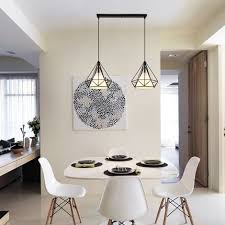 Ll sélection de lustres commandez en ligne sur maisons du monde livraison gratuite en boutique.pour harmoniser la décoration de votre pièce, il est important de bien choisir vos lustres. Stoex Suspension Cage Forme Diamant Contemporain 2 Lampe Plafonnier Corde Ajustable Luminaire Lustre Pour Cuisine Couloir Salle A Manger Salon Chambre D Enfants Et De Restaurant Noir Zmdd Z0a36