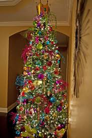Top 10 Christmas Decoration Ideas Trends 2019 2020 Pouted Com Christmas Tree With Coloured Lights Unique Christmas Trees Colorful Christmas Tree