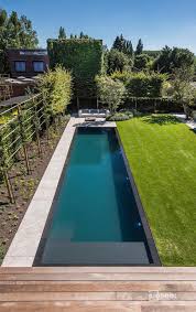 Pp Spiegel Overloop Zwembad Met Grasrand Swimming Pools Backyard Small Pool Design Small Backyard Pools