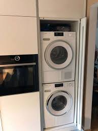 Waschmaschine In Der Kuche Wenn Man Die Kuche Betritt Befindet Sich Gleich Rechts In Trockner Auf Waschmaschine Waschmaschine Kuche Einbauen