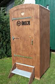 Die Okoje Lasst Den Toilettenbesuch Zu Einem Benutzerfreundlichen Und Okologischen Ereignis Werden Komplett Oh Komposttoilette Trockentoilette Gartentoilette