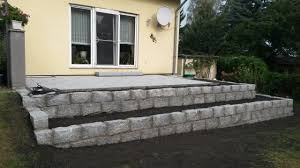 Garten Mauer Fur Terrassen Google Suche Terrasse Feuerstelle Garten Garten