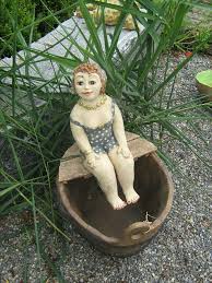 Garten Frauenfiguren Gartenstelen Tonfiguren