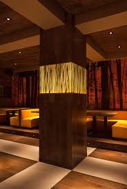 Mercer One Thirteen Restaurant By Rocco Laudizio Slick Design Roman Sanchez Chicago Hotels And Restaurants Interior Columns Column Design Columns Decor