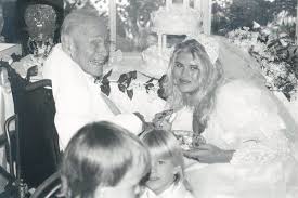 Anna nicole smith (born vickie lynn hogan; Anna Nicole Smith Marriage Anna Nicole Anna Nicole Smith Nicole