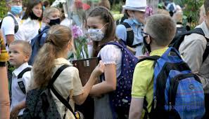 Вакцина от коронавируса в украине появится не раньше, чем через год. Shkoly V Ukraine Otkrylis No Uzhe Zakryvayutsya Na Karantin