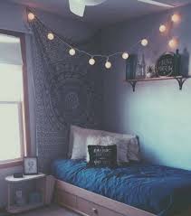 50 Beautiful Aesthetic Bedroom Design Ideas Collections Https Freshoom Com 7561 50 Beautiful Aesthetic Aesthetic Bedroom Aesthetic Room Decor Bedroom Design