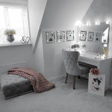 Malm Schminktisch Weiss Ikea Schlafzimmer Schminktisch Idee Eyeshadowpalette Ikea Ma Bedroom Dressing Table Malm Dressing Table Dressing Room Decor