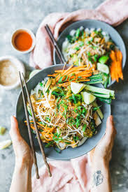 Thai Reisnudeln Mit Erdnusssauce Eat This Foodblog Vegane Rezepte Stories Rezept Reisnudeln Erdnusssauce Thai Reisnudeln