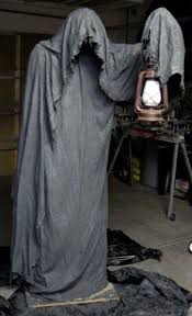 33 Best Scary Halloween Decorations Ideas Pictures Creepy Halloween Decorations Outdoor Halloween Homemade Halloween