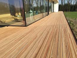 Voorbeeld Houten Terras Lork Lines Houten Terras Tuin Hekwerk Tuin Vlonder