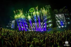 Prima ediție a avut loc in anul 2017, iar festivalul atinge noi recorduri in fiecare an. Neversea Festival At The Romanian Seaside Announces 2019 Dates Romania Insider