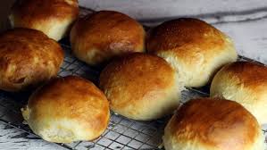 Burger Buns Hamburger Brotchen Selber Backen Livingbbq De Rezept Hamburger Brotchen Rezept Hamburger Brotchen Rezepte
