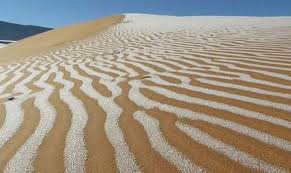 In der sahara gibt es berge mit einer höhe bis zu mehr als 3.000 metern. Schnee In Der Sahara Das Steckt Dahinter Wetter Com