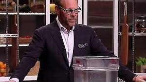 You can also buy, rent cutthroat kitchen on demand at philo, amazon, vudu, food network, microsoft. Watch Cutthroat Kitchen Season 3 Episode 12 Judging Judges Online Now