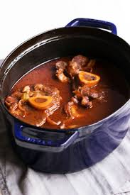 Ossobucco In Meiner Ovalen Cocotte Reklame Schatze Aus Meiner Kuche Rezept Rezepte Einfache Gerichte Ossobuco Rezept