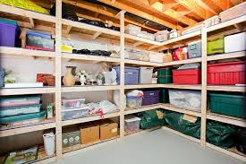 Zimmer Im Keller Einrichten 10 Tolle Und Inspirierende Beispiele Kellerplanung Keller Organisieren Keller Regale